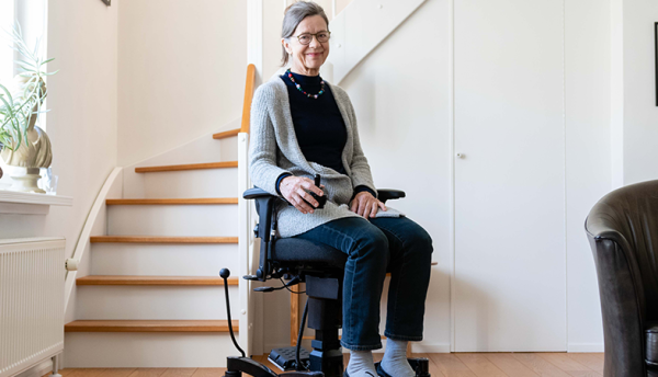 Safer than an office chair, smaller than a wheelchair: A mobility aid that adapts seamlessly 